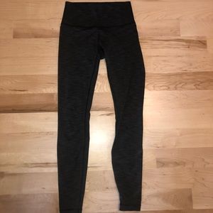 Lululemon dark heather grey leggings!